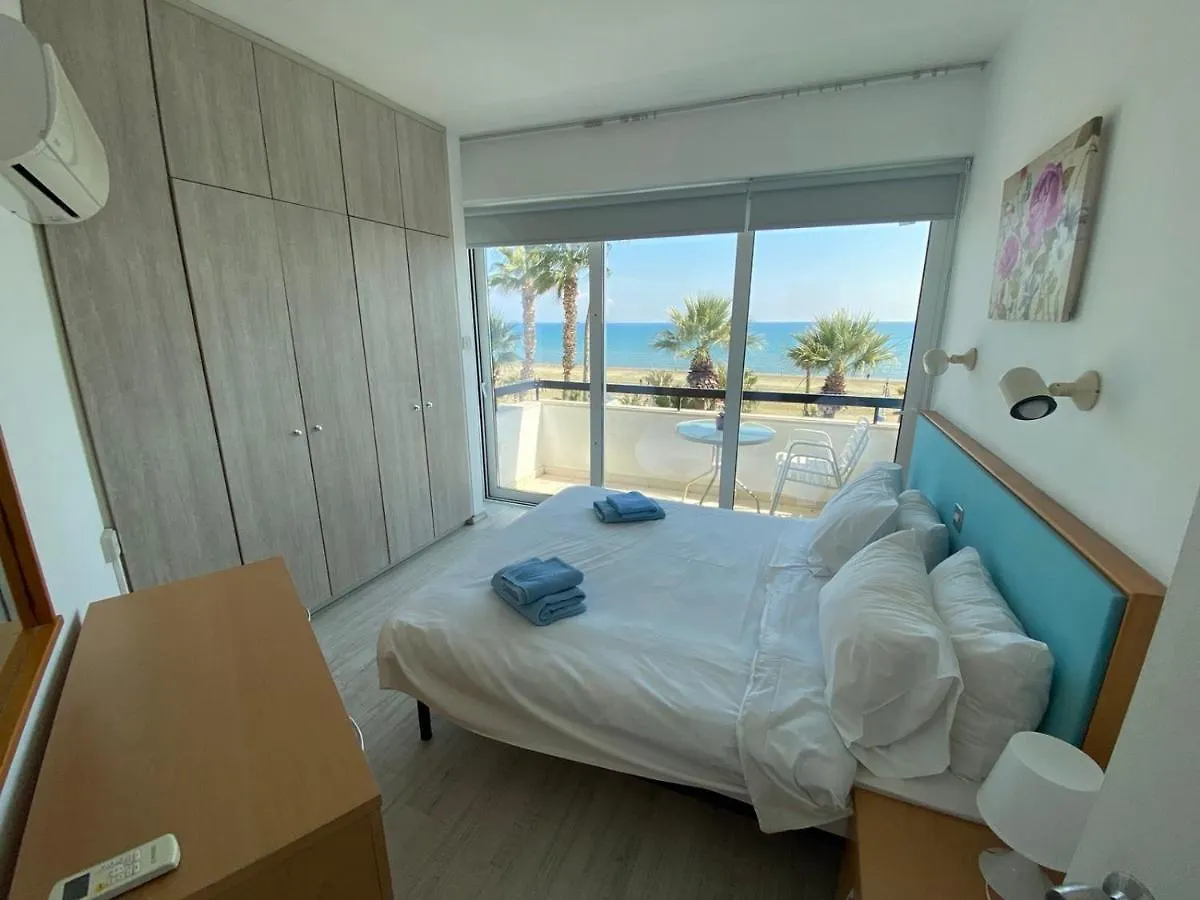 Alex Beach Apartment 203 拉纳卡