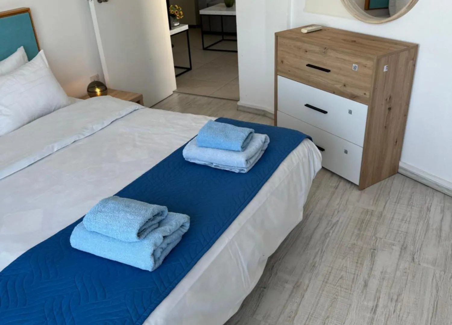 Alex Beach Apartment 203 拉纳卡 0*,
